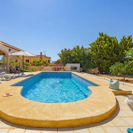 Villa Mona - Plusholidays