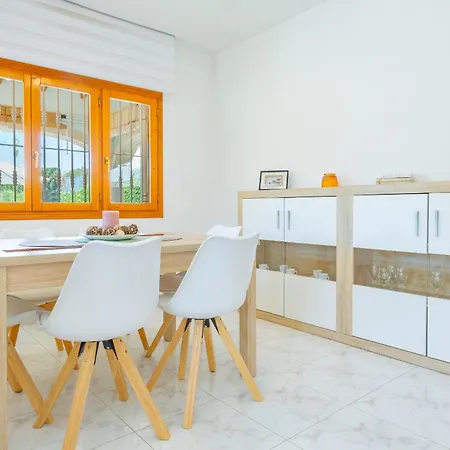 Villa Mona - Plusholidays
