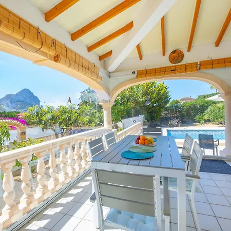 Mona - Plusholidays Villa