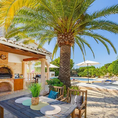 Mona - Plusholidays Villa Casas de Torrat